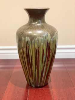 17 inch Vase