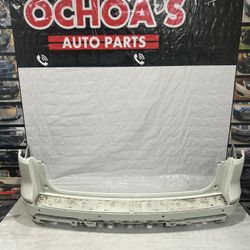 Lincoln navigator 2018 and 2019 and 2020 and 2021  rear bumper