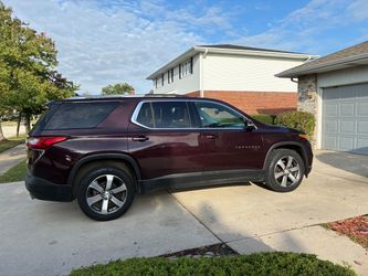Chevrolet Traverse SUV – Deep Burgundy
