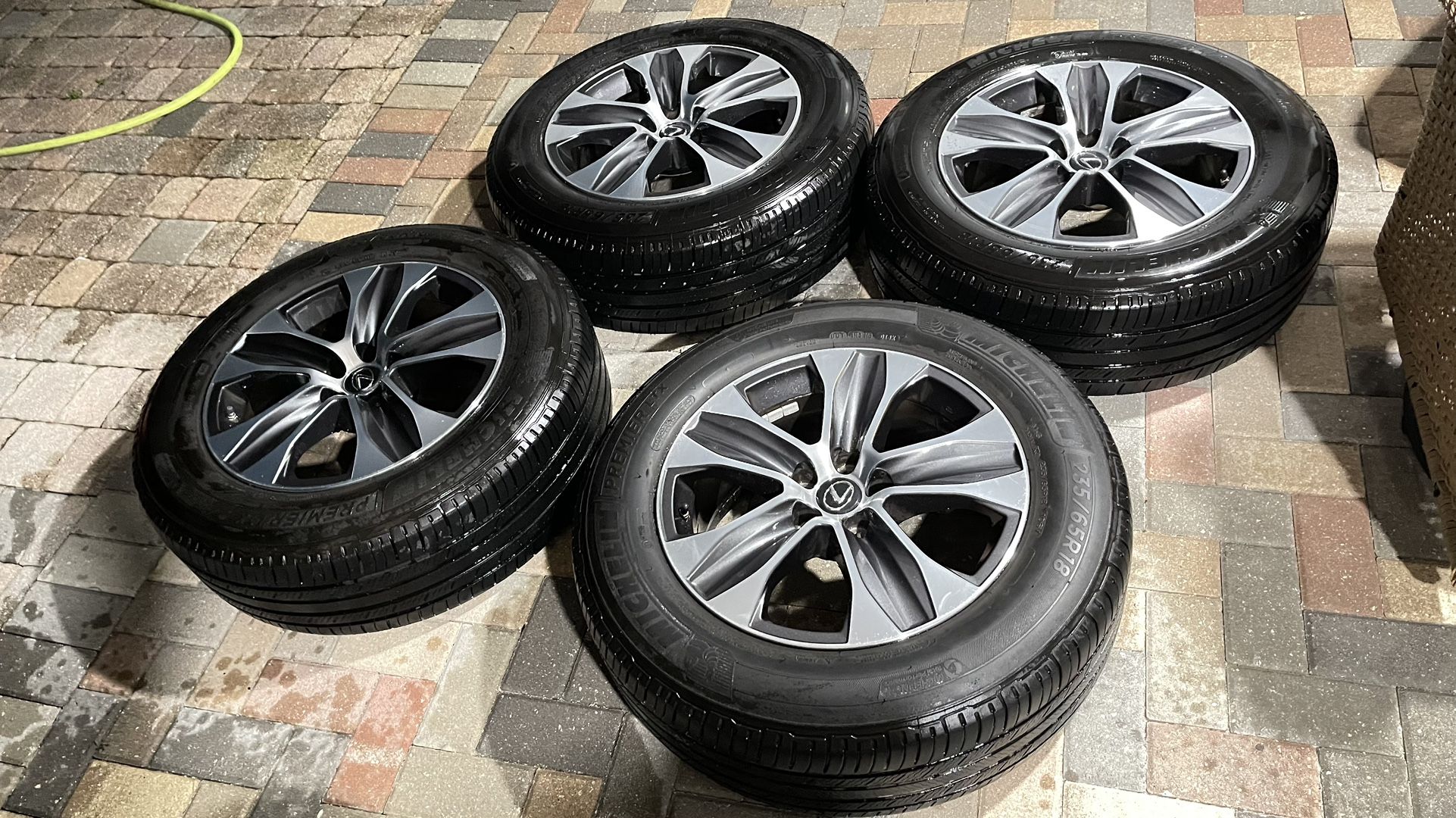 Rines 18" Toyota Highlander 2023