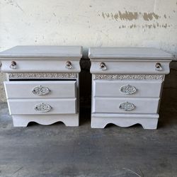 Vintage Night Stands ( Pair) 