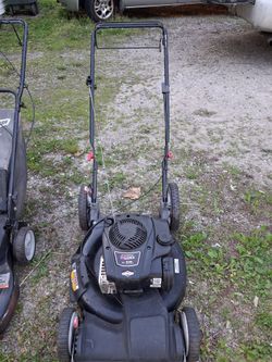 Yard machines self propelled lawnmower