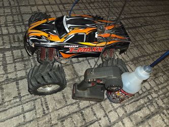 Traxxas tmaxx