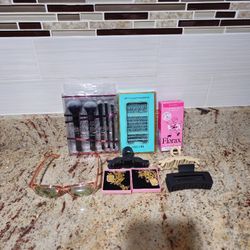 Women Package Necklace, EYELASH, EXTENSION, liquid probiotic supplement, Hair Pins, Myiaur Classic Sunglasses