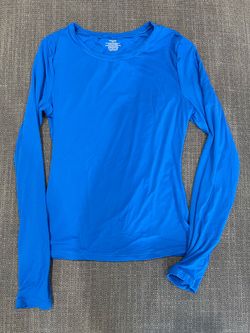 Woman’s Blue Long Sleeve Athletic Shirt