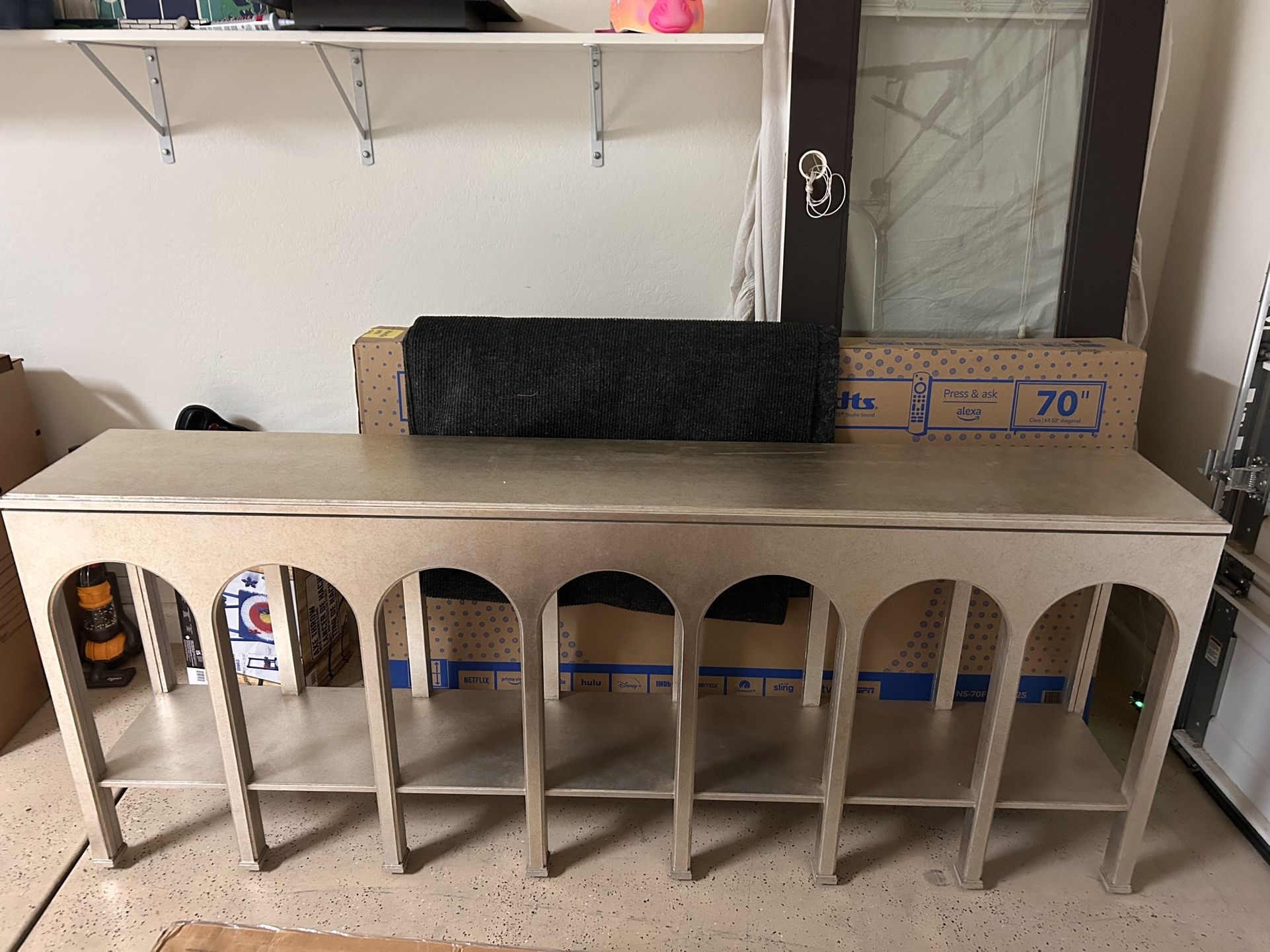 Beautiful Console Table In Great Condition