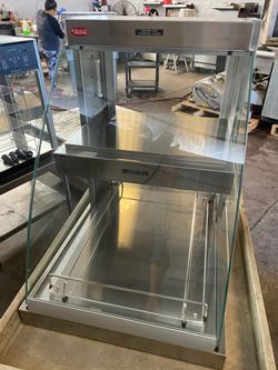 Heated cabinet