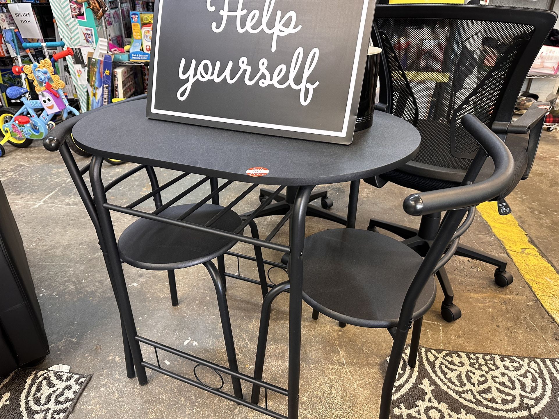 Small Breakfast Table And Chairs New Assembled