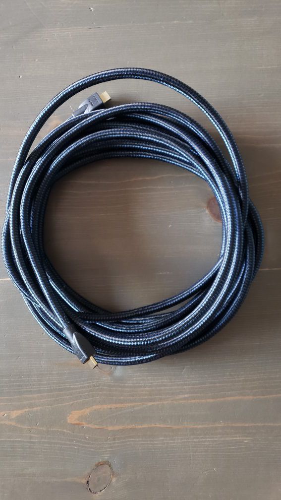 HDMI cable, Amazonbasics 30 feet