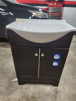 25" Cabinet/ Sink Vanity