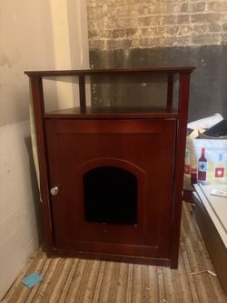 Cat Hutch Litterbox