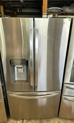 LG 3-Door Refrigerator (French Door Fridge) - French Door Ice Maker