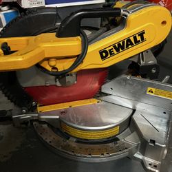Dewalt 12” Chop Saw & 7 1/4” Table Saw With Rolling Jobsite Legs. 
