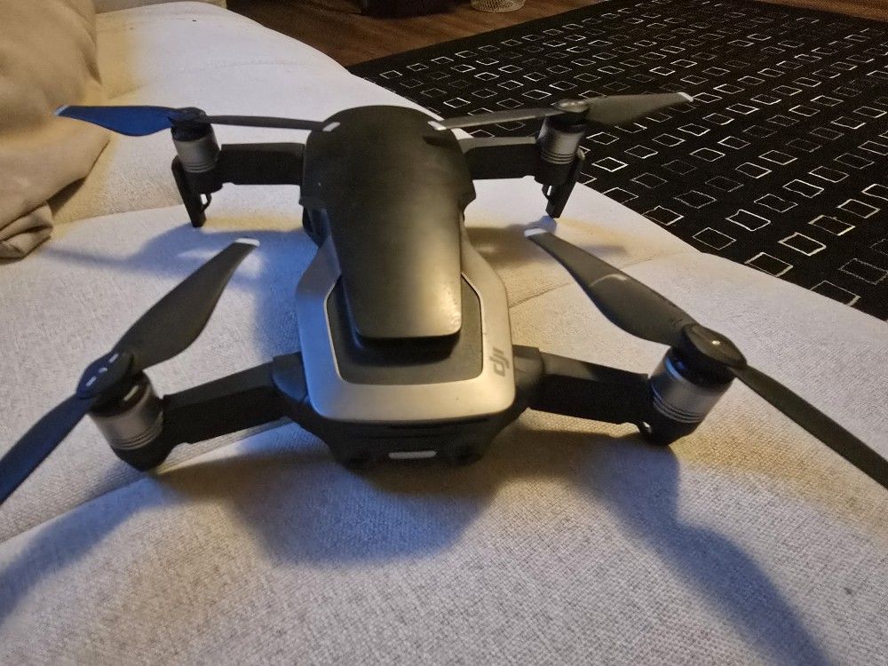 DJI Mavic Air Flymore Combo Drone