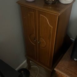 Oak Jewelry Box