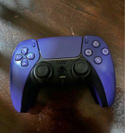 PlayStation 5 controller