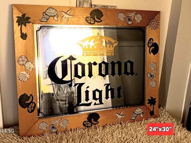 Corona Light mirror. Like New. 24"x30"