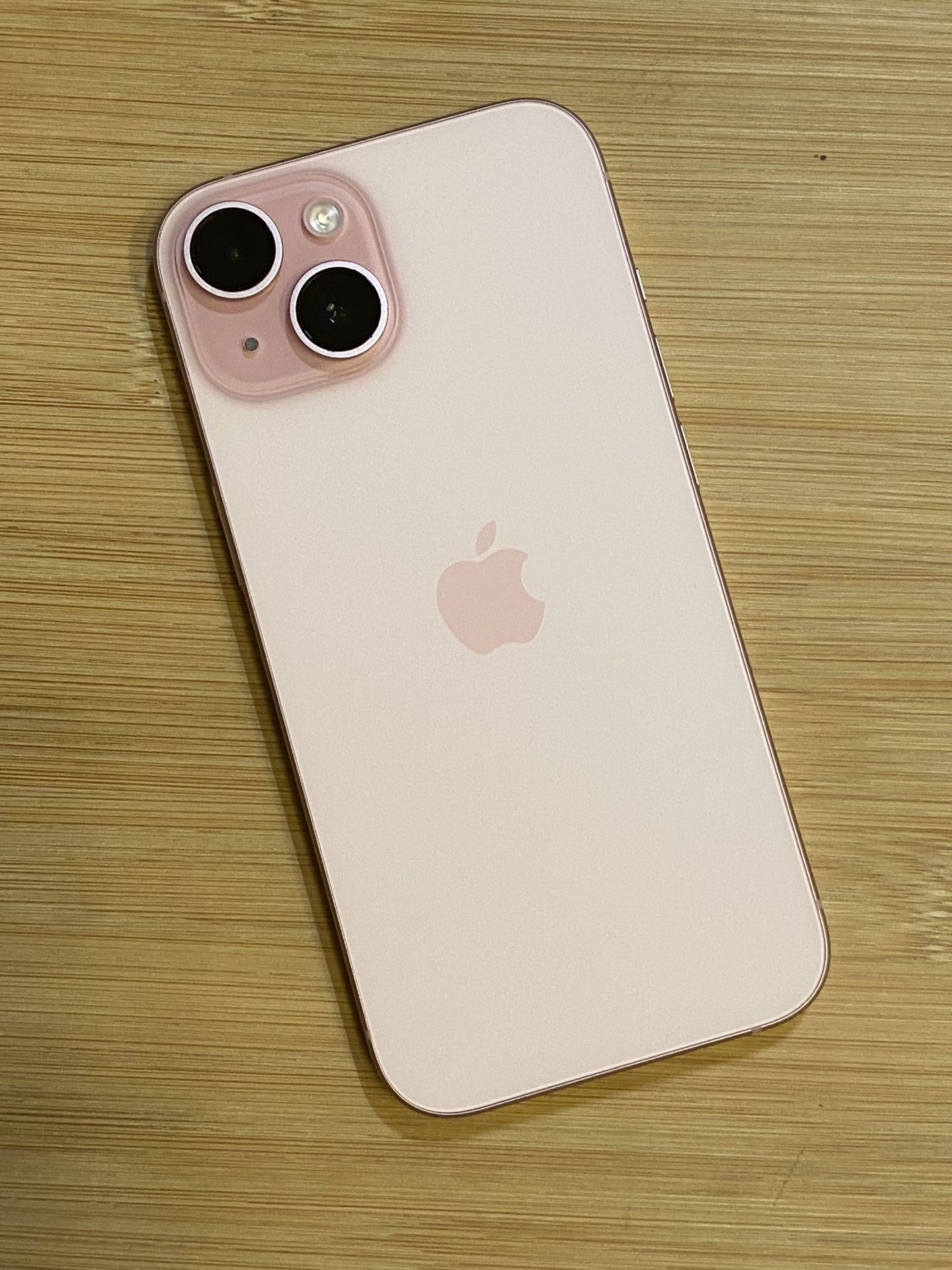 iPhone 15 100% Fully Unlocked 
