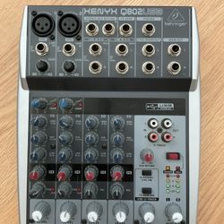 Behringer Xenyx Q802USB - Great Condition