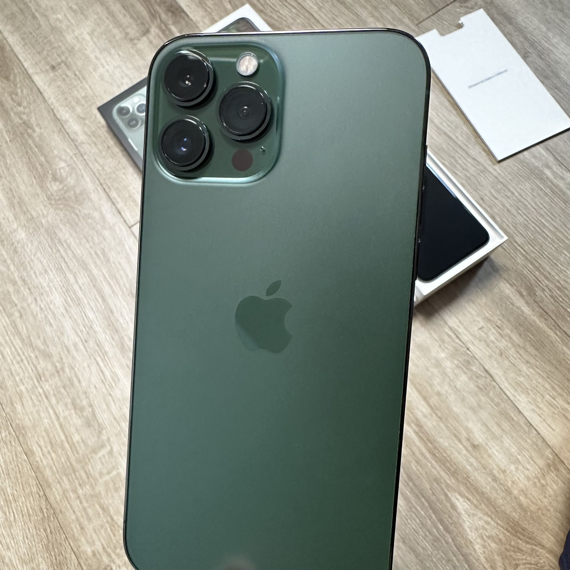 iPhone 13 Pro Max TMobile Sprint Metro PCS Que for Sale in San Diego, CA OfferUp