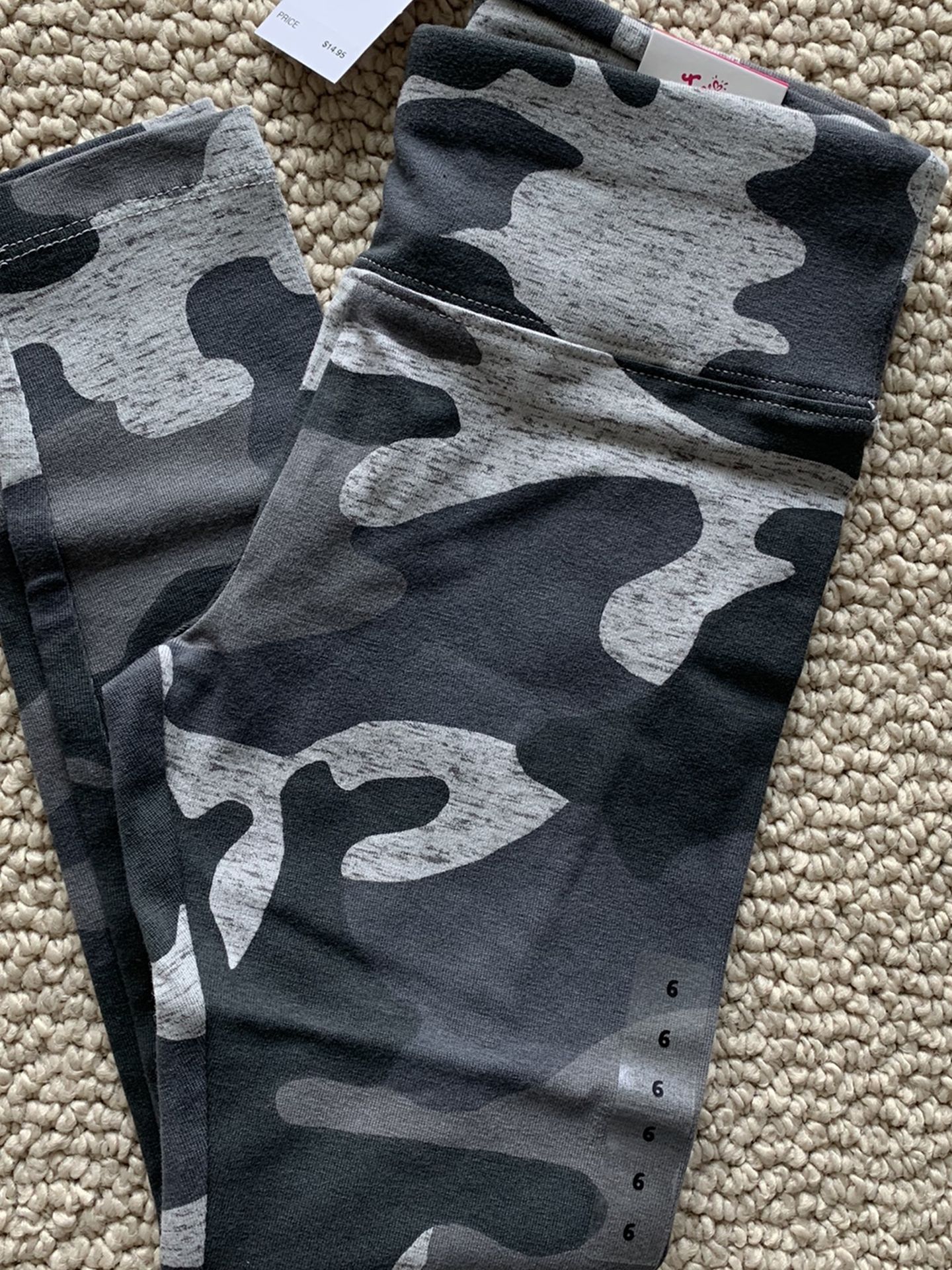 Camo Gray Size 6 Leggings