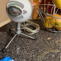 Blue Snowball Microphone 