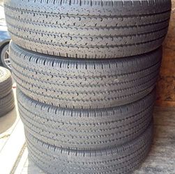 245 75 16 Bridgestone Set of 4 Used Very Clean Condition