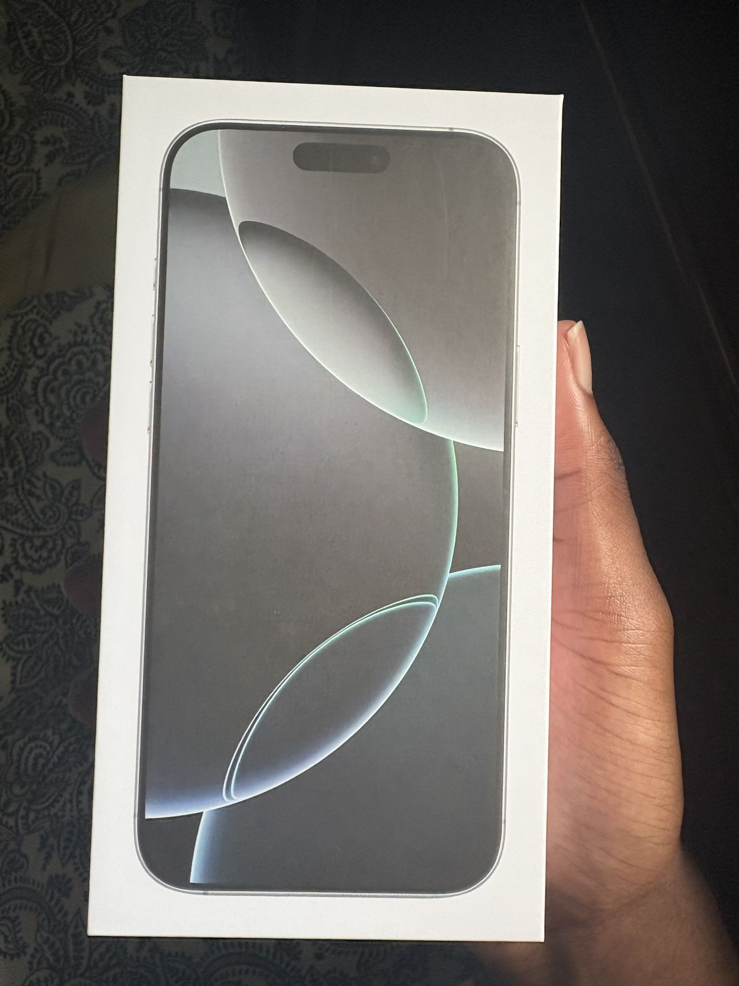 iPhone 16 Pro Max