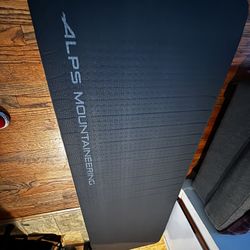 Alps Mountaineering Self Inflating Mattress 