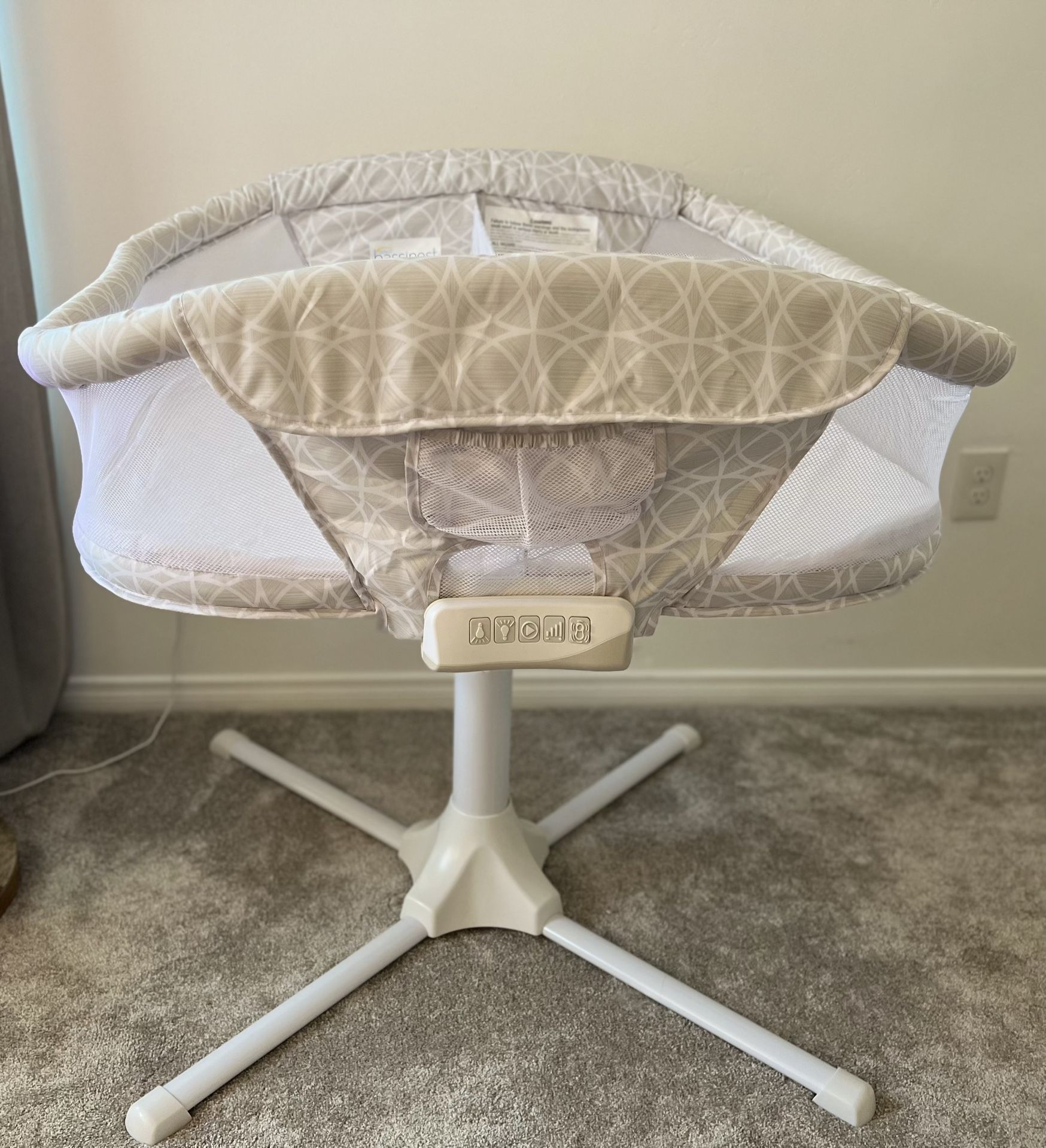 Halo bassinest twin sleeper used sales