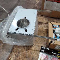 Halo Air Tight Light Fixtures