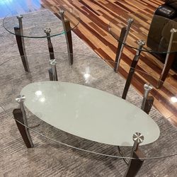 Coffee Table With 2 End Tables 