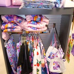 Kpop, Brain Rot, Sanrio