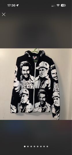 Asaali zip up Medium
