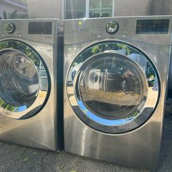 Washer and dryer set