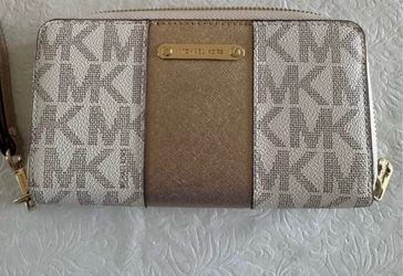 Michael Kors wallet