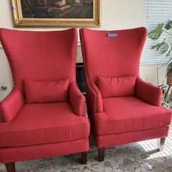 Accent Chairs 