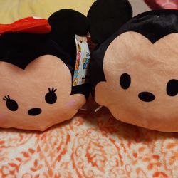 Disney Tsum Tsum Minnie Mouse/Mickey Mouse Bundle!!