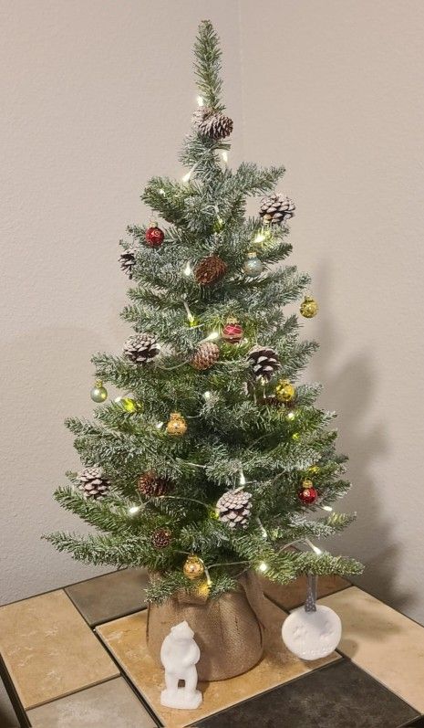 3-Foot Artificial Snowy Christmas Tree (No Lights) + Ornaments & Pinecones