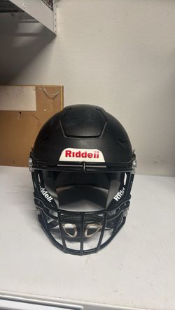 Riddell Speedflex XL Football Helmet - Matte Black - $300 OBO