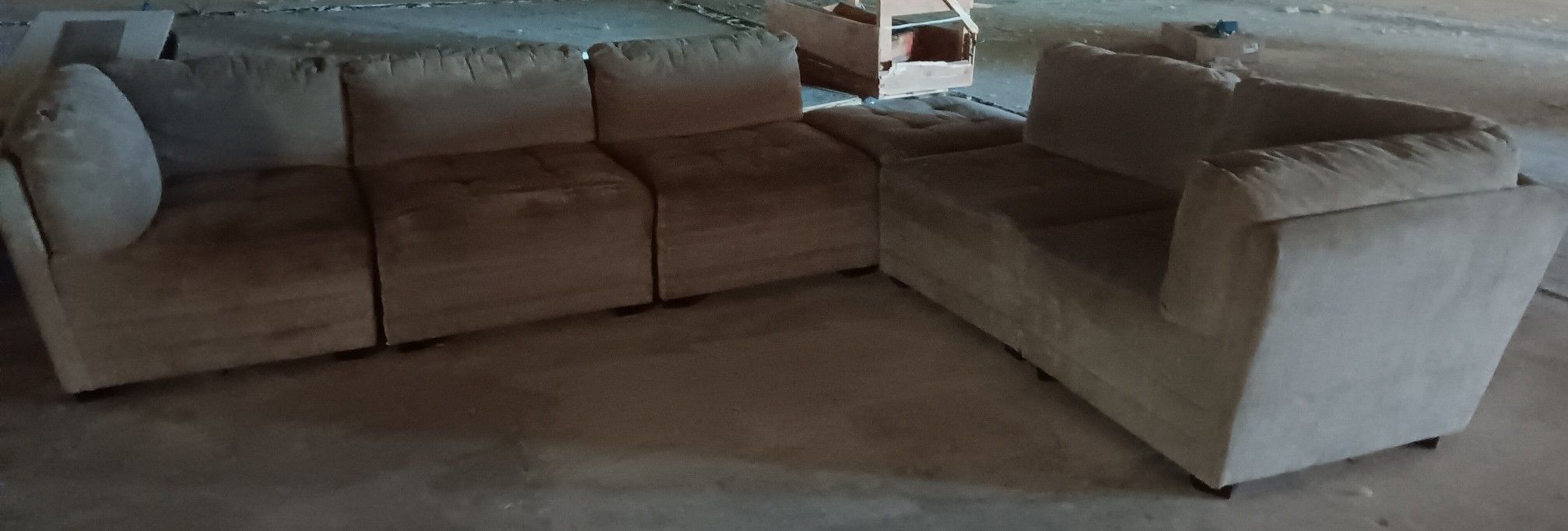 6 Piece Sectional Sofa for Sale in Fresno, CA OfferUp