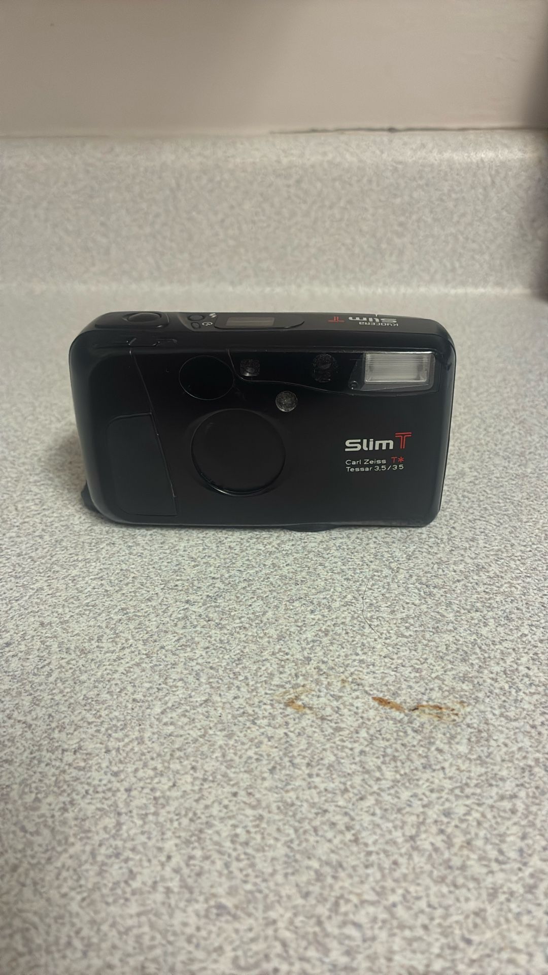 Yashica T4 Slim T