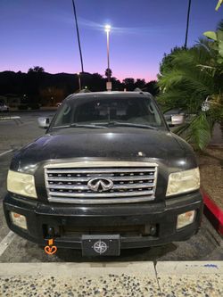 Infiniti qx56
