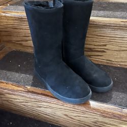 Girls Black Cat And Jack Suede Snow Boots Size 5 