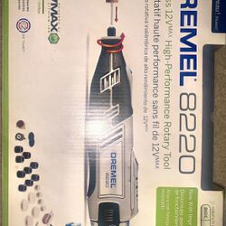 Dremel 8220 (12v Cordless) w/ battery & charger