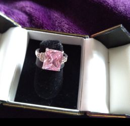 3cttw Pink Cubic Zircon in 925 SS