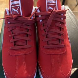 Pumas Shoes