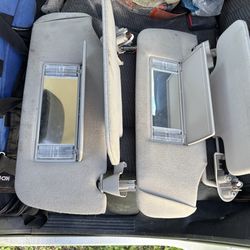 99-06 Chevy gmc sun visors