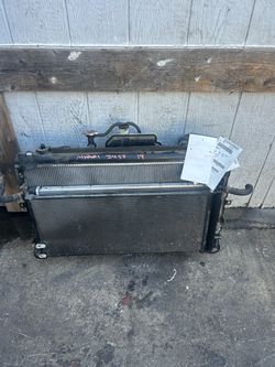 Toyota Mirai Radiator Inverter Center 2016 - 2020 ; J457