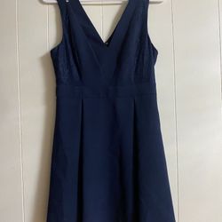 Vestidos Size 2     $10 Each 